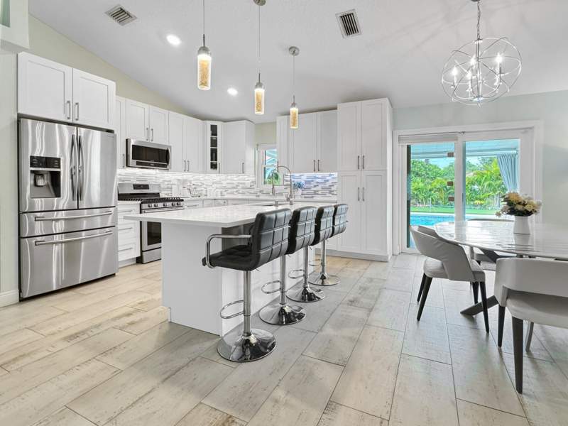 4 bedroom Single Family Residence at 2355 SW Neal Road, Port St Lucie Section 35, Port St. Lucie — photo 3