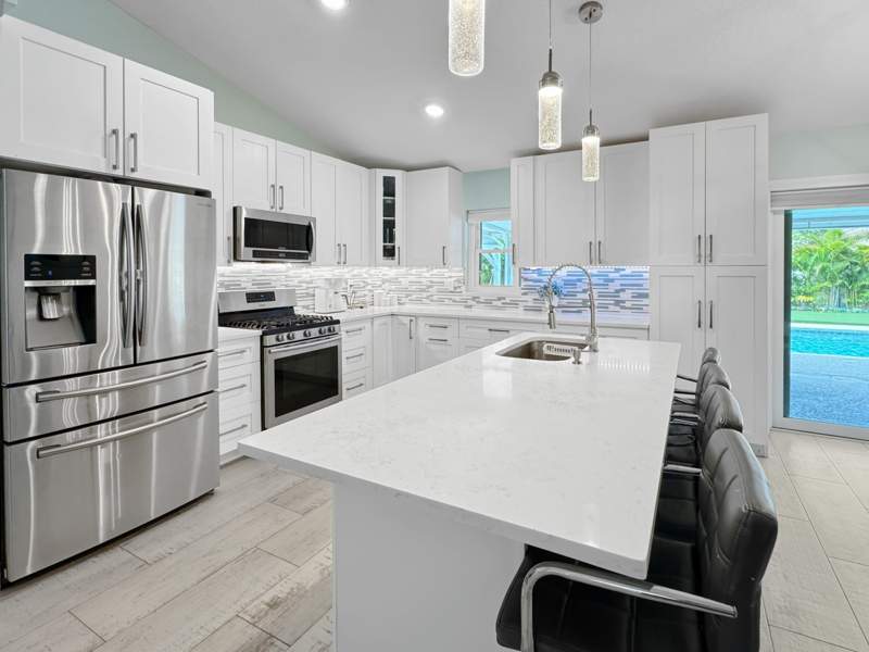 4 bedroom Single Family Residence at 2355 SW Neal Road, Port St Lucie Section 35, Port St. Lucie — photo 5