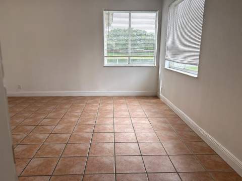 4361 Dogwood Circle, Weston FL - photo 12 of 26