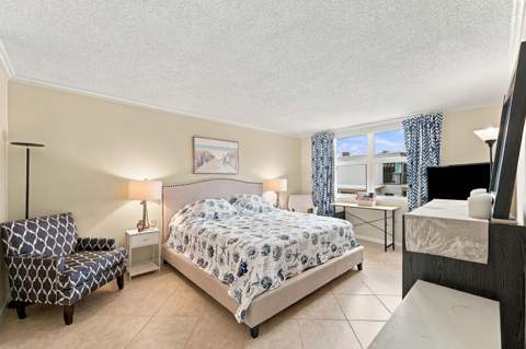 2000 S Ocean Boulevard #Lb, Lauderdale-By-The-Sea FL - photo 10 of 35