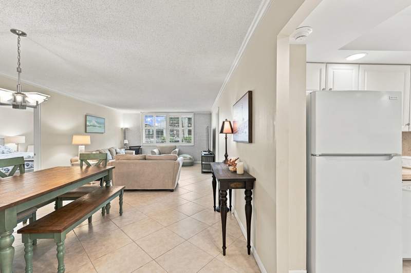 2 bedroom Condominium at 2000 S Ocean Boulevard #Lb, Royal Coast Condo, Lauderdale-By-The-Sea — photo 2