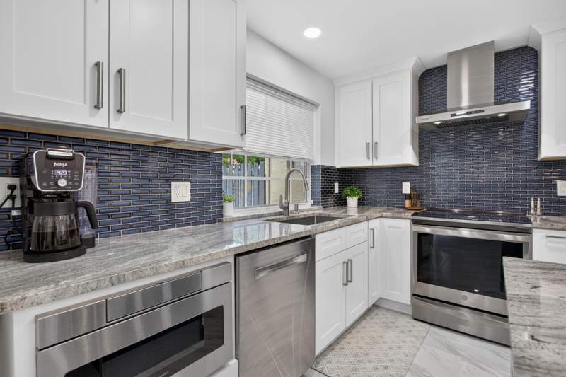 2 bedroom Townhouse at 1593 Springside Drive #1593, Country Isles Phase II, Weston — photo 4