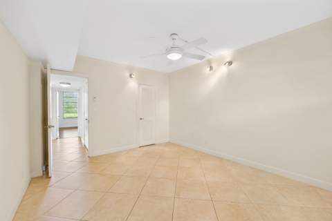 4000 Cypress Grove Way #103, Pompano Beach FL - photo 13 of 23