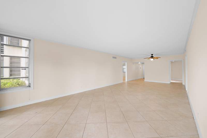 3 bedroom Condominium at 4000 Cypress Grove Way #103, No 125 Palm-Aire Country Club, Pompano Beach — photo 5