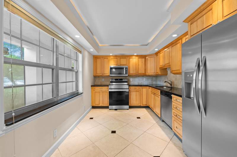 3 bedroom Condominium at 4000 Cypress Grove Way #103, No 125 Palm-Aire Country Club, Pompano Beach — photo 3