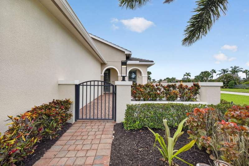 2 bedroom Single Family Residence at 9907 SW Trumpet Tree Circle, Tradition Plat No. 75, Port St. Lucie — photo 3