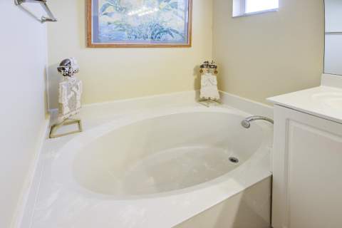 7401 Sarentino Lane #211, Boynton Beach FL - photo 19 of 28