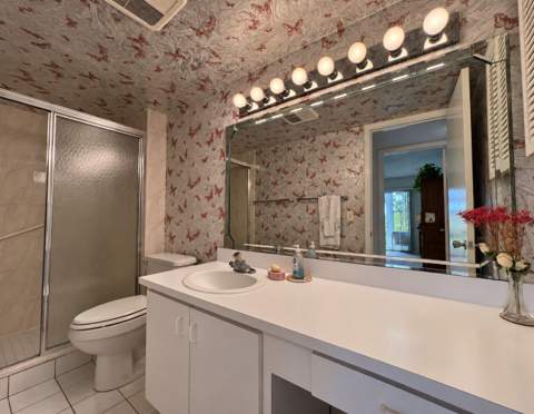 102 Greenbrier A, West Palm Beach FL - photo 9 of 19