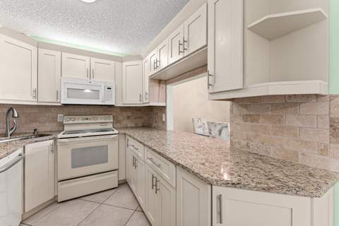 805 Sky Pine Way #F2, Greenacres FL - photo 9 of 28