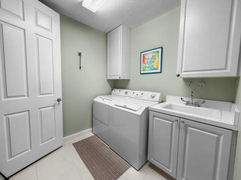 19 Harbour Isle Drive #106, Fort Pierce FL - photo 23 of 40