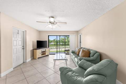 805 Sky Pine Way #F2, Greenacres FL - photo 12 of 28
