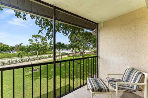 805 Sky Pine Way #F2, Greenacres FL - photo 21 of 28