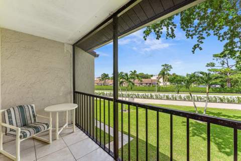 805 Sky Pine Way #F2, Greenacres FL - photo 22 of 28
