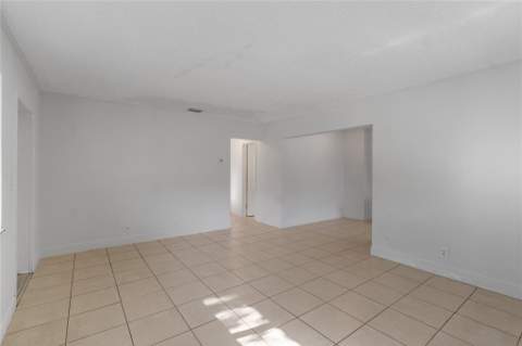 2001 NW 14th Avenue, Fort Lauderdale FL - photo 10 of 31