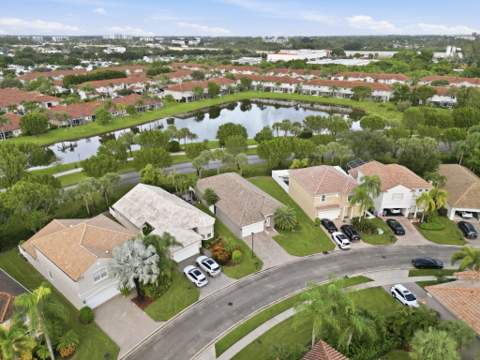 8481 Via D Oro, Boca Raton FL - photo 10 of 72