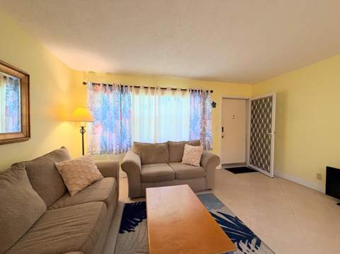 240 Horizons #107, Boynton Beach FL - photo 6 of 29