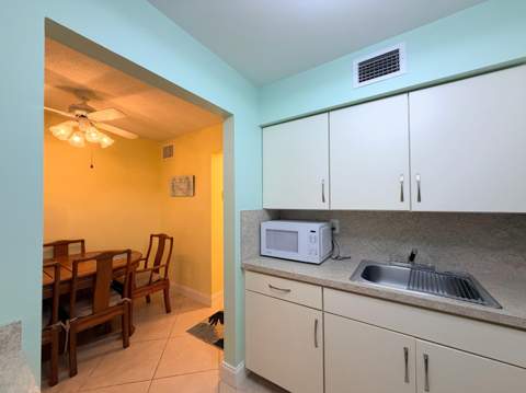 240 Horizons #107, Boynton Beach FL - photo 11 of 29