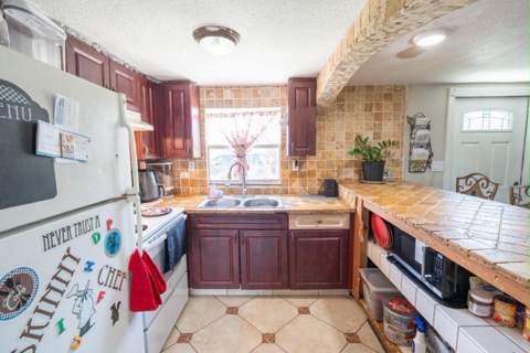1185 Alto Road, Lake Worth FL - photo 10 of 22
