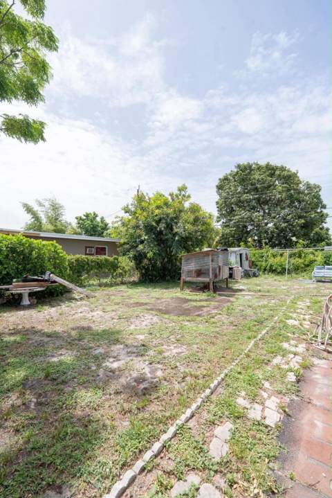 1185 Alto Road, Lake Worth FL - photo 19 of 22