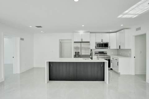 3234 Taft Street, Hollywood FL - photo 14 of 72