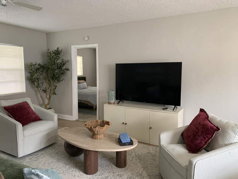 3 bedroom Single Family Residence at 240 NW 38th Avenue, Broward Estates Sec 2, Lauderhill — photo 3