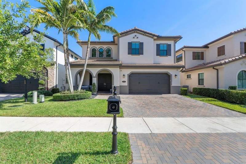 5 bedroom Single Family Residence at 11133 Meridian Drive, Watercrest-42 Acres, Parkland — photo 2