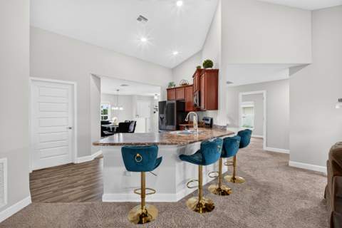 1317 SE Sandia Drive, Port St. Lucie FL - photo 9 of 39