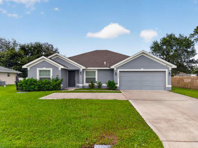 4 bedroom Single Family Residence at 1317 SE Sandia Drive, Port St Lucie Section 2, Port St. Lucie — photo 3