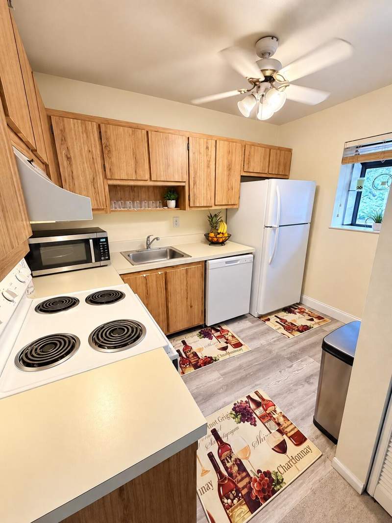 2 bedroom Condominium at 101 Gardens Drive #206, Gardens North One Condo, Pompano Beach — photo 4
