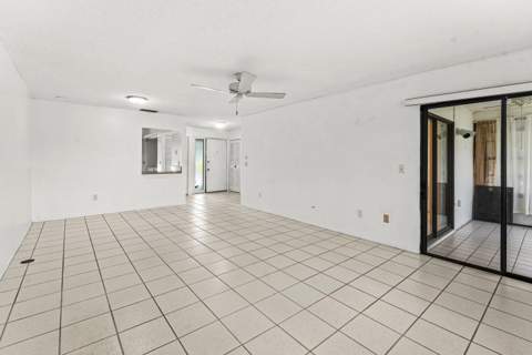 83 Wood Rose Court, Royal Palm Beach FL - photo 13 of 31