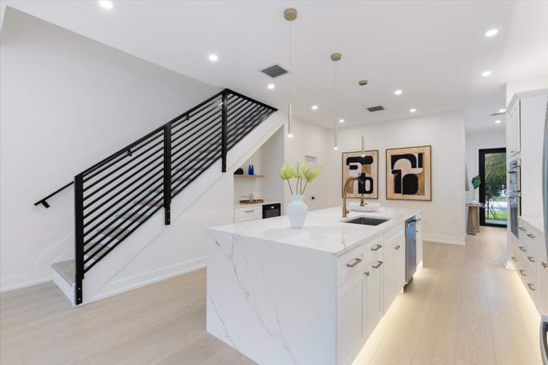 4 bedroom Townhouse at 509 SW 11th Street, Lauderdale, Fort Lauderdale — photo 4