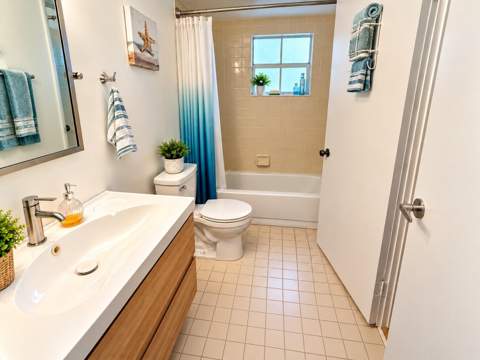 401 SE 10th Street #B201, Dania Beach FL - photo 14 of 19