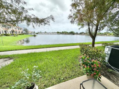 1079 NW 33rd Manor, Pompano Beach FL - photo 6 of 23