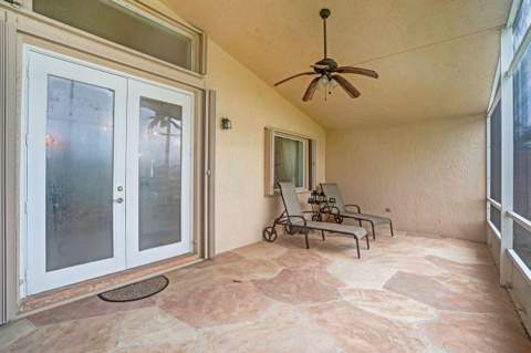 5303 Wycombe Avenue, Boynton Beach FL - photo 10 of 53