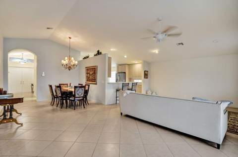 5303 Wycombe Avenue, Boynton Beach FL - photo 13 of 53