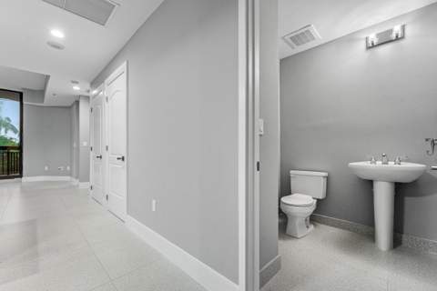 801 S Olive Avenue #Unit 820, West Palm Beach FL - photo 12 of 55