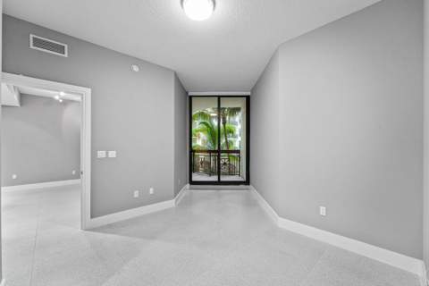 801 S Olive Avenue #Unit 820, West Palm Beach FL - photo 15 of 55