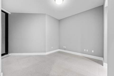 801 S Olive Avenue #Unit 820, West Palm Beach FL - photo 16 of 55