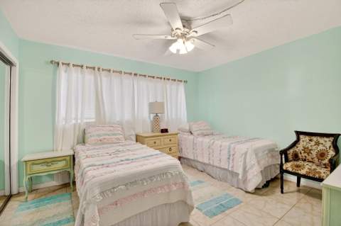 5203 NE 24th Terrace #B105, Fort Lauderdale FL - photo 11 of 23