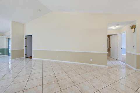 5253 Crystal Anne Drive, West Palm Beach FL - photo 10 of 70