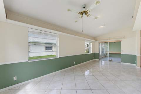 5253 Crystal Anne Drive, West Palm Beach FL - photo 16 of 70