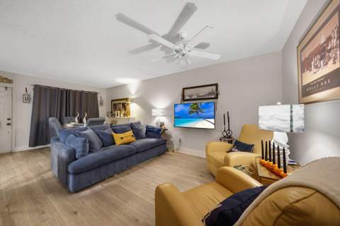5486 Courtyard Drive #5486, Margate FL - photo 11 of 31