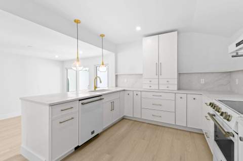1201 N Ocean Breeze, Lake Worth Beach FL - photo 10 of 47