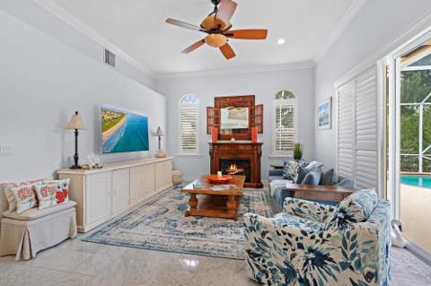 8954 SE Water Oak Place, Jupiter FL - photo 10 of 31