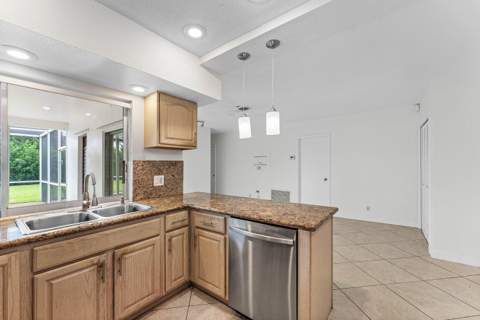 1368 SW 13th Street, Boca Raton FL - photo 9 of 27