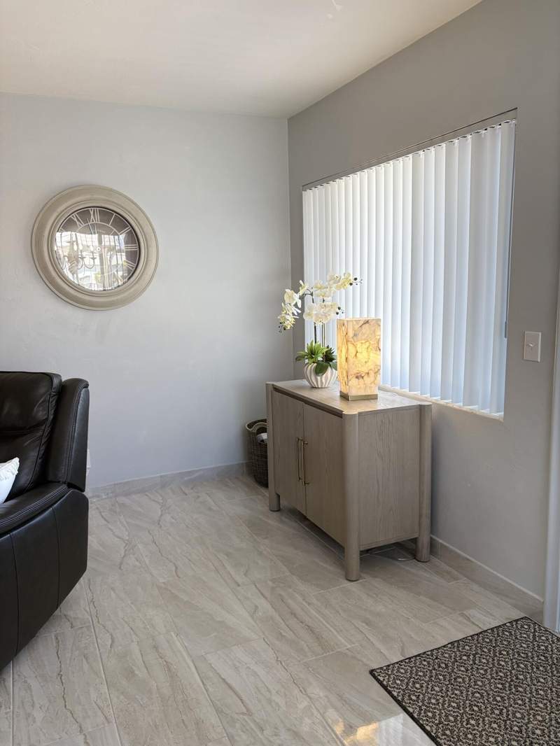 1 bedroom Condominium at 3280 Lake Osborne Drive #206, Murry Hills Apt Bldg Condo, Lake Worth Beach — photo 5