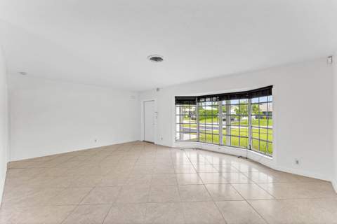 1368 SW 13th Street, Boca Raton FL - photo 12 of 27