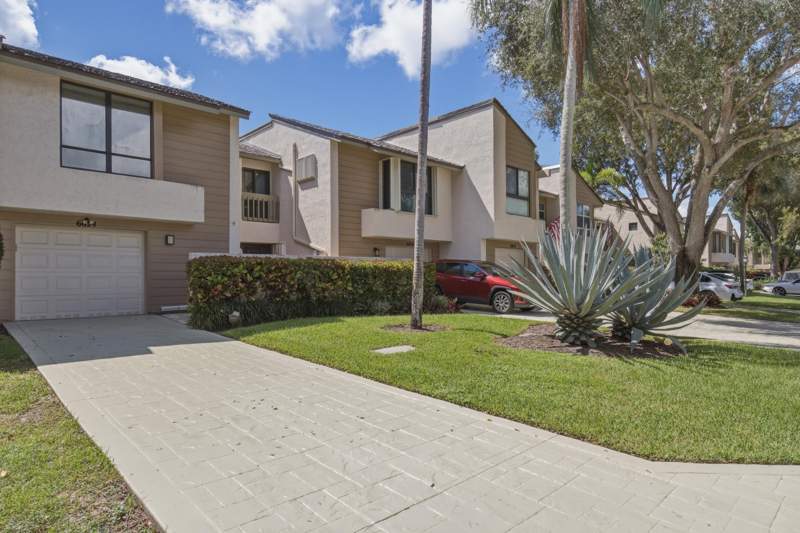3 bedroom Townhouse at 6024 Glendale Drive, Ironwedge, Boca Raton — photo 2
