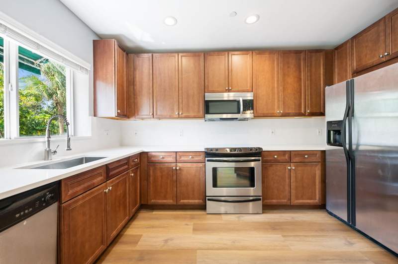 3 bedroom Townhouse at 630 SE 15th Street #5, Everglades Land Sales Co First, Fort Lauderdale — photo 3