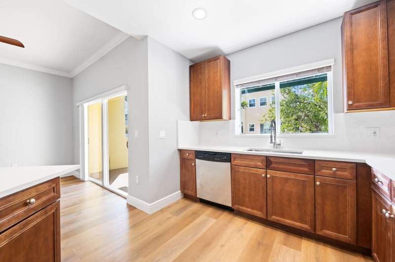 3 bedroom Townhouse at 630 SE 15th Street #5, Everglades Land Sales Co First, Fort Lauderdale — photo 5